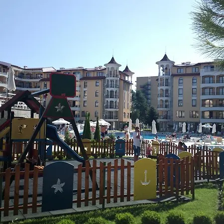 Private In Royal Sun 内塞伯尔